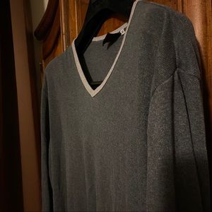 Cute grey sweater; medium